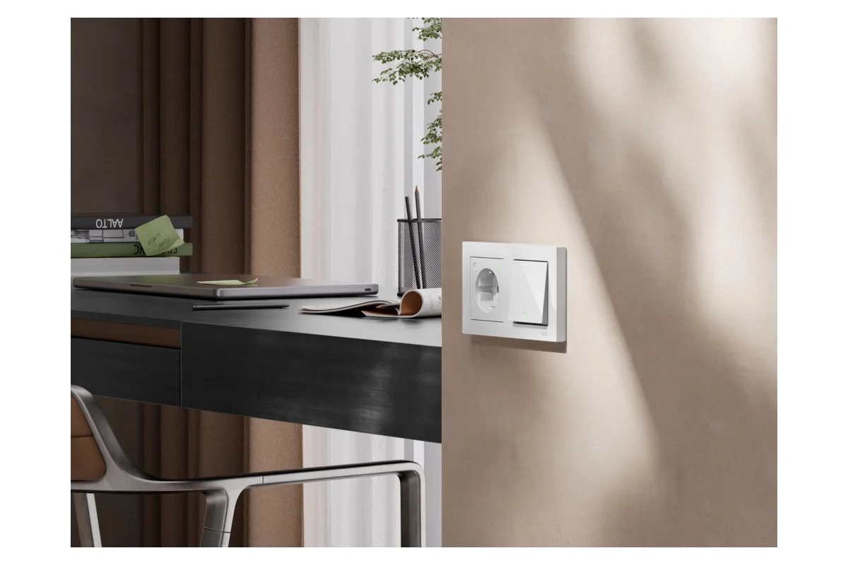 ATLASDESIGN SMART ВЫКЛЮЧАТЕЛЬ 1-клавишный с опциональной нейтралью белый